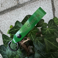 GO GREEN - safe the planet Schlüsselanhänger aus LKW Planenstoff upcicling